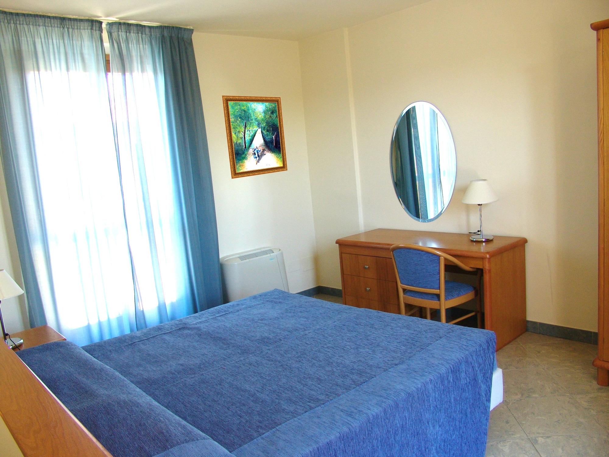 Continental Resort Tirrenia Buitenkant foto